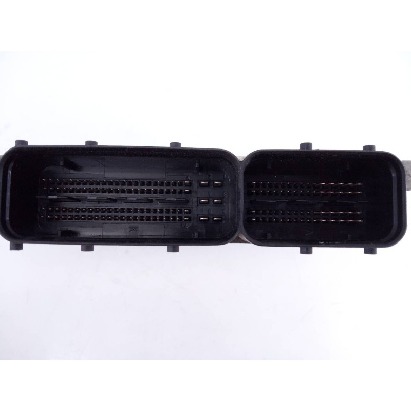 Recambio de centralita motor uce para kia sportage drive 4x2 referencia OEM IAM 391202A052 0281019640 E3-A3-29-1