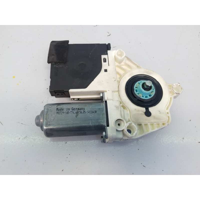Recambio de motor elevalunas delantero izquierdo para volkswagen passat berlina (3c2) advance referencia OEM IAM 1K0959701P 9808