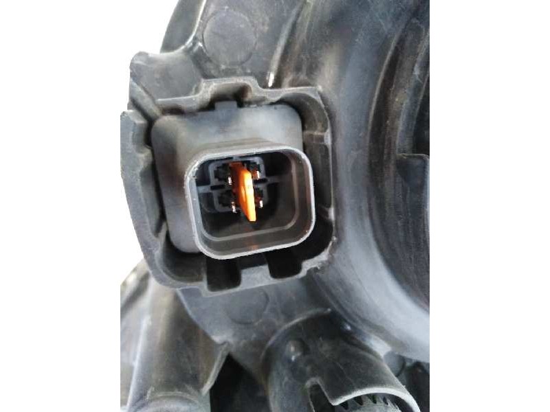 Recambio de faro derecho para ssangyong actyon 200 xdi 4wd limited referencia OEM IAM   E1-B3-7-1