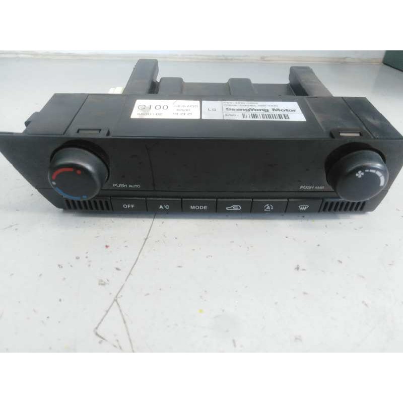 Recambio de mando climatizador para ssangyong actyon 200 xdi 4wd limited referencia OEM IAM 6870009020 6K30102 E3-A3-18-3
