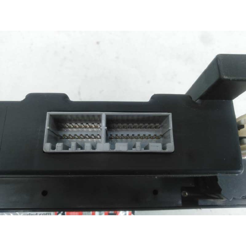 Recambio de mando climatizador para ssangyong actyon 200 xdi 4wd limited referencia OEM IAM 6870009020 6K30102 E3-A3-18-3