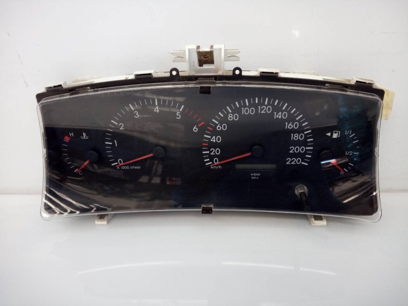 Recambio de cuadro instrumentos para toyota corolla (e12) 2.0 d-4d linea sol berlina referencia OEM IAM 8380002810 110080106002 
