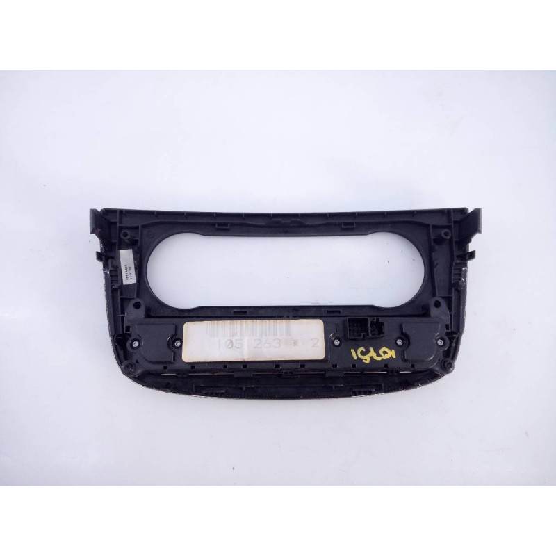 Recambio de mando climatizador para mercedes-benz clase r (w251) 320 cdi (251.022) referencia OEM IAM 10512632  E3-A1-13-2