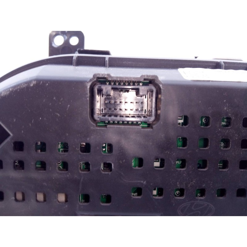 Recambio de cuadro instrumentos para hyundai ix35 style 2wd referencia OEM IAM 940092Y660 1100254750P0 E3-A3-28-4