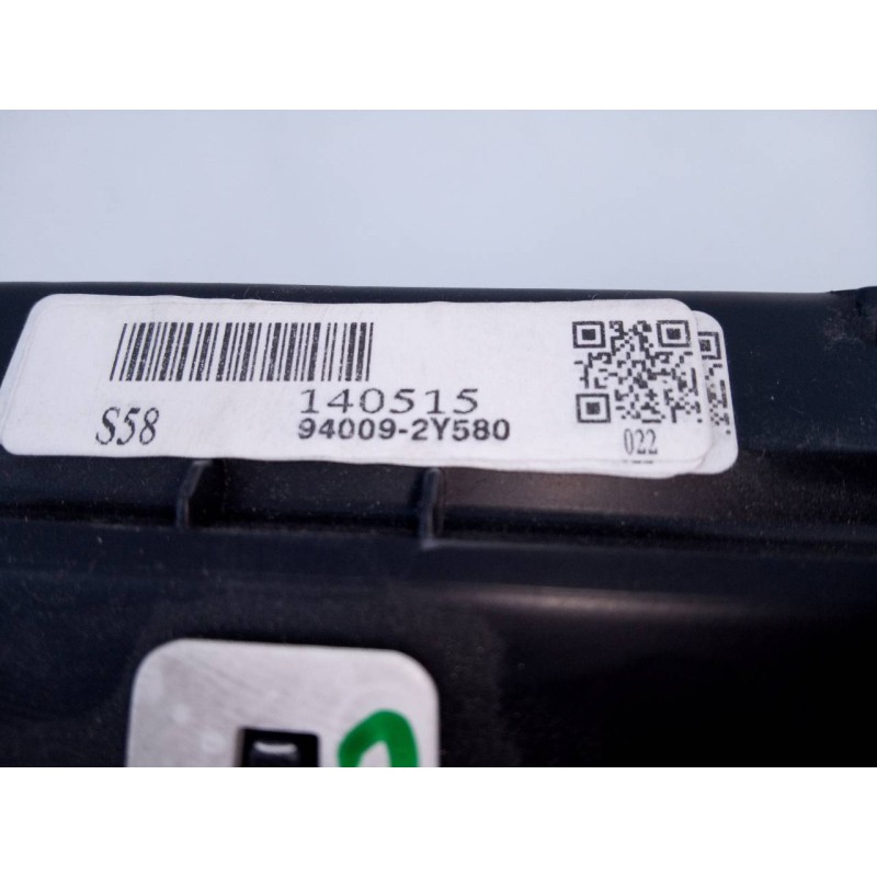 Recambio de cuadro instrumentos para hyundai ix35 style 2wd referencia OEM IAM 940092Y660 1100254750P0 E3-A3-28-4