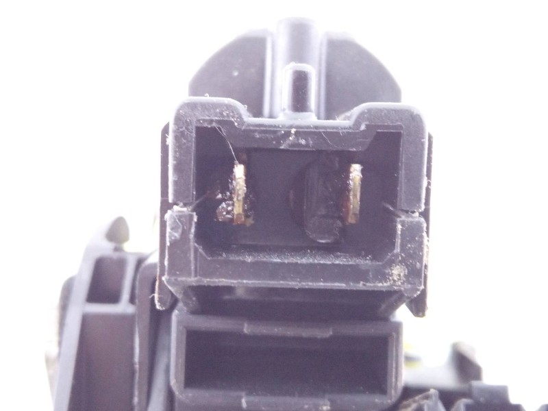 Recambio de cerradura puerta trasera izquierda para dacia lodgy stepway referencia OEM IAM   E1-A1-32-2