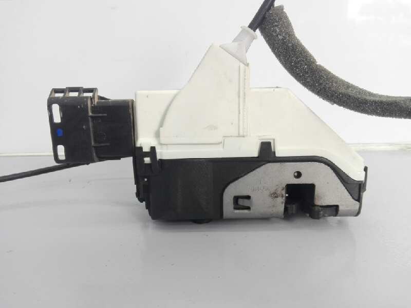 Recambio de cerradura puerta delantera derecha para peugeot 308 sport referencia OEM IAM 9800616580  E1-A4-20-1