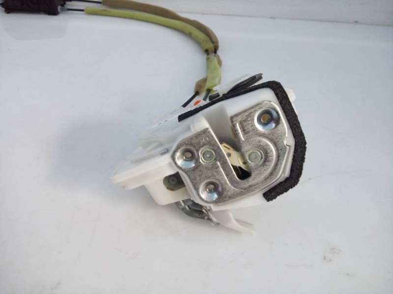 Recambio de cerradura puerta delantera derecha para mazda cx-5 style 2wd referencia OEM IAM 5F08C0020  E2-A2-44-2