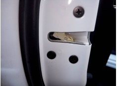 CERRADURA PUERTA DELANTERA IZQUIERDA 