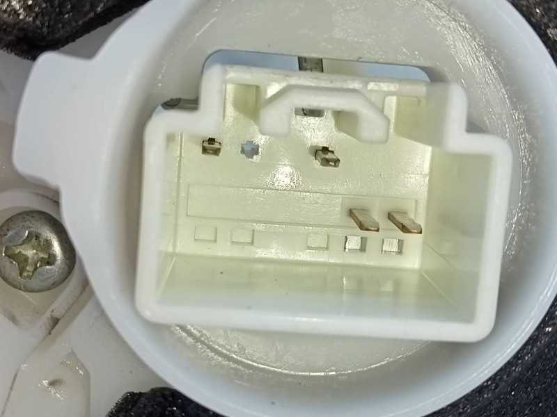 Recambio de cerradura puerta trasera derecha para mazda cx-5 style 2wd referencia OEM IAM 5F06E0223  E2-A2-55-2