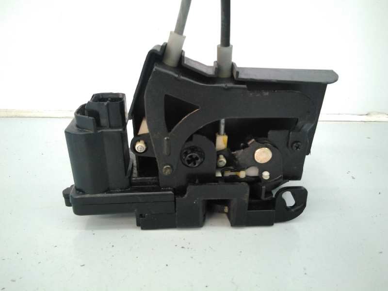 Recambio de cerradura puerta delantera izquierda para ssangyong rodius xdi limited referencia OEM IAM   E1-B3-4-1