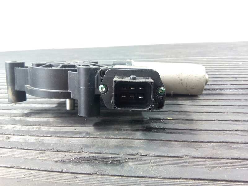 Recambio de motor elevalunas delantero izquierdo para opel corsa d essentia referencia OEM IAM   E2-B6-25-1