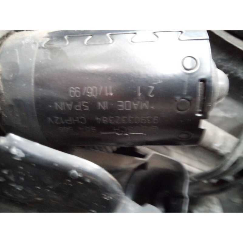 Recambio de motor limpia delantero para nissan terrano/terrano.ii (r20) elegance referencia OEM IAM 9390332384  