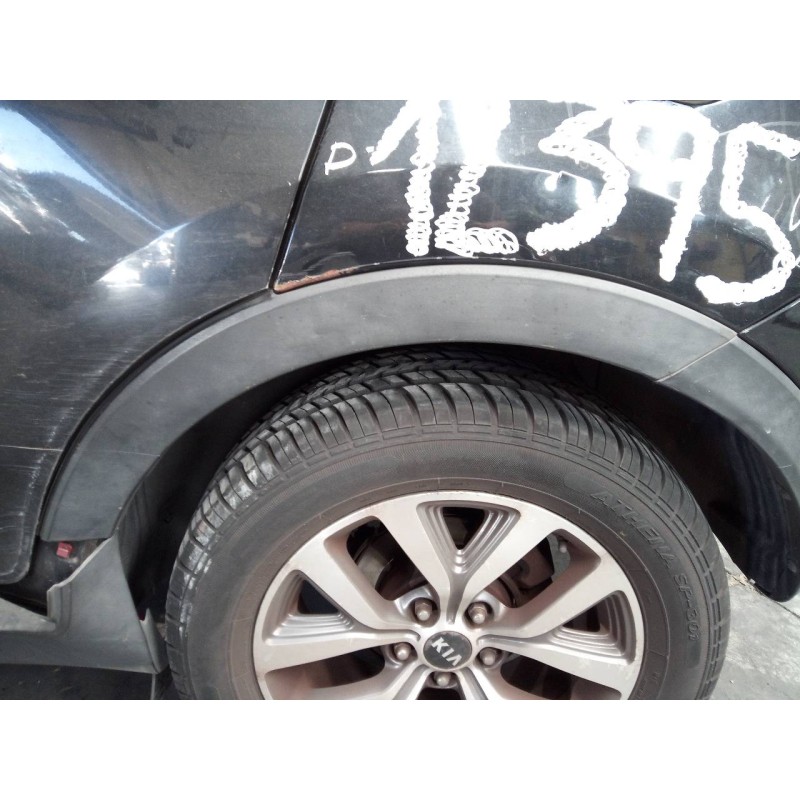 Recambio de aletin trasero izquierdo para kia sportage drive 4x2 referencia OEM IAM   