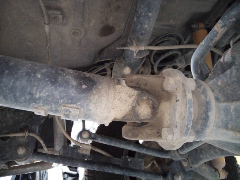 Recambio de transmision central para nissan terrano/terrano.ii (r20) elegance referencia OEM IAM   