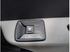 MANDO ELEVALUNAS TRASERO DERECHO 