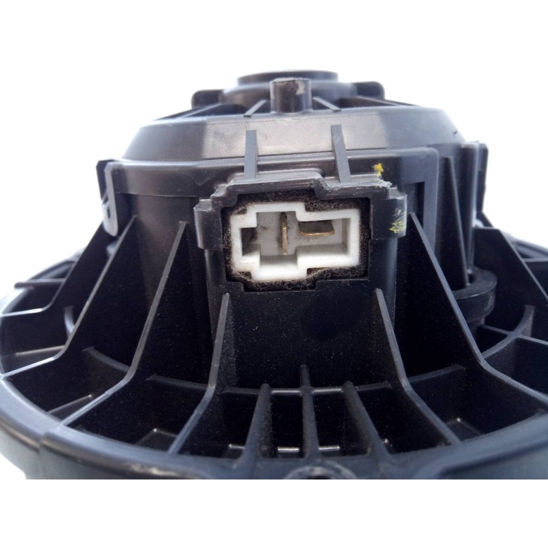 Recambio de ventilador calefaccion para hyundai ix35 style 2wd referencia OEM IAM F00S3B2441  E2-B5-4-2