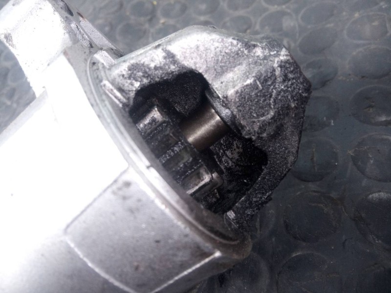 Recambio de motor arranque para mazda cx-5 style 2wd referencia OEM IAM M000T89281  P3-B8-8-4