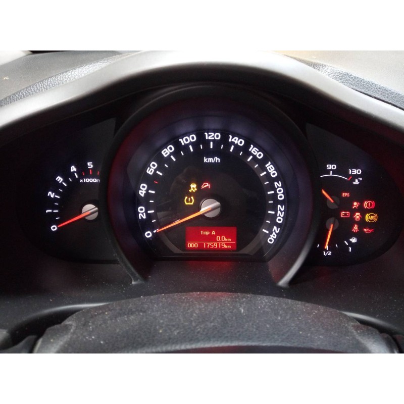 Recambio de cuadro instrumentos para kia sportage drive 4x2 referencia OEM IAM 940233U025  E3-A3-34-3