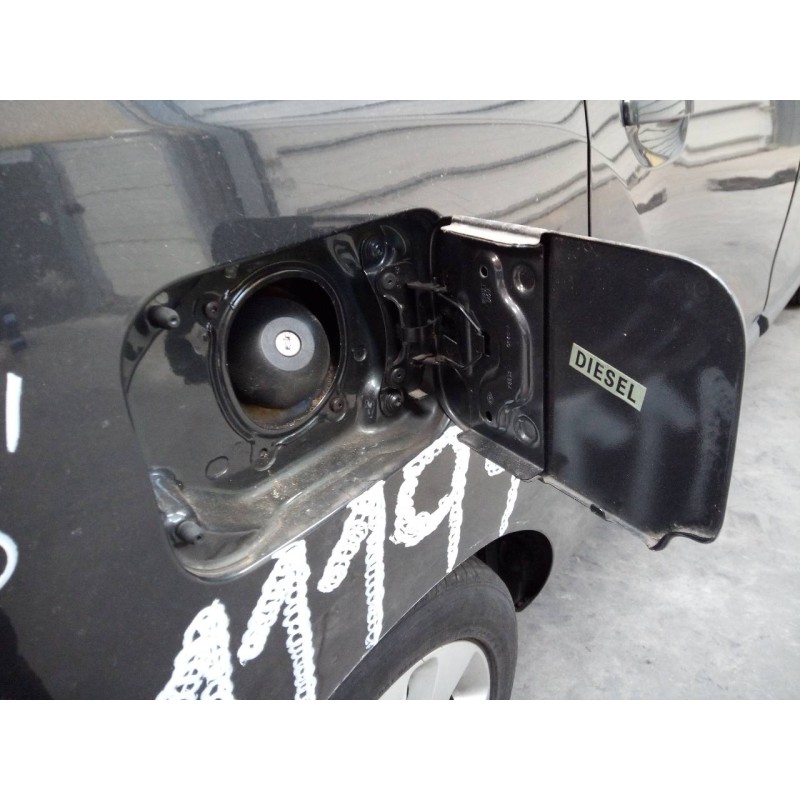 Recambio de tapa exterior combustible para dacia lodgy stepway referencia OEM IAM   