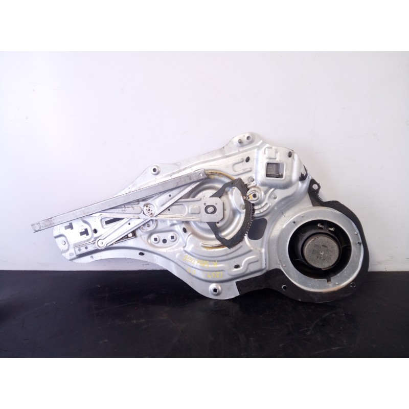 Recambio de elevalunas delantero derecho para kia sportage drive 4x2 referencia OEM IAM 824803U120 06758262 P2-B4-19