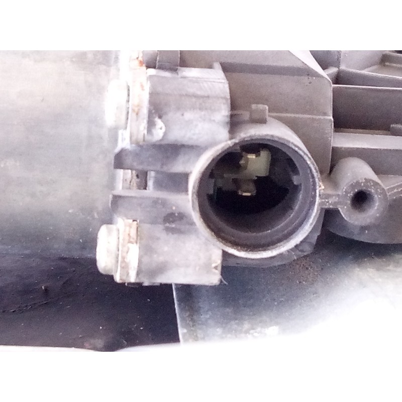 Recambio de elevalunas delantero derecho para kia sportage drive 4x2 referencia OEM IAM 824803U120 06758262 P2-B4-19