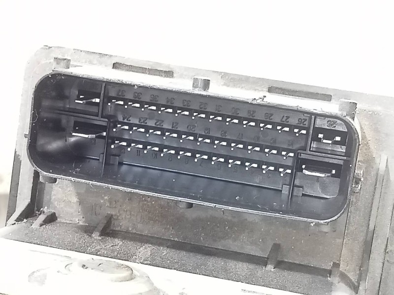 Recambio de abs para chevrolet orlando lt+ referencia OEM IAM 13412550 10020604494 P3-A8-8-4