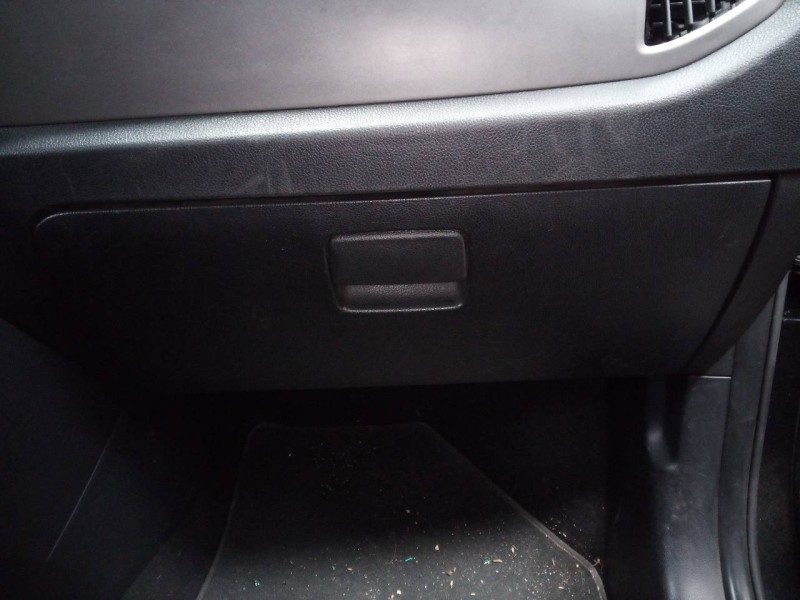 Recambio de guantera para kia sportage drive 4x2 referencia OEM IAM   