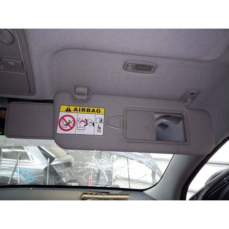 Recambio de parasol derecho para kia sportage drive 4x2 referencia OEM IAM   