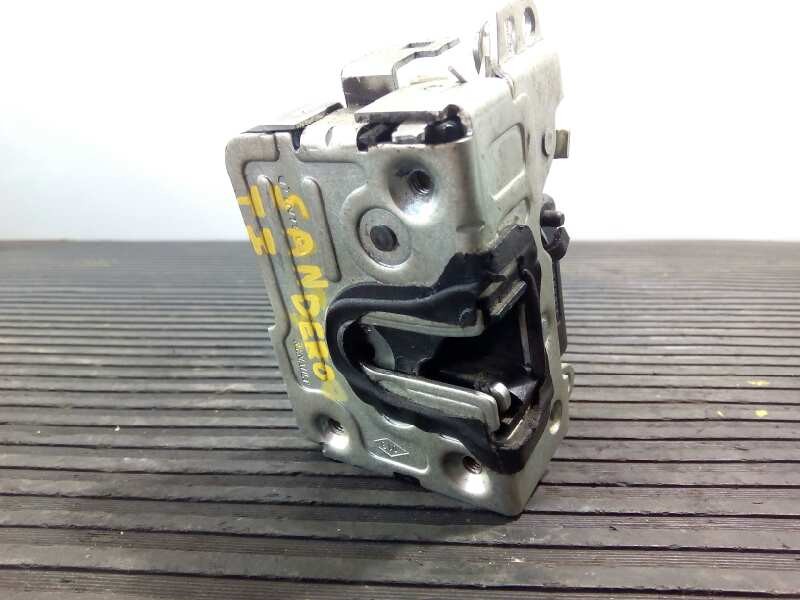 Recambio de cerradura puerta trasera izquierda para dacia sandero ambiance referencia OEM IAM 8200735248  E1-A1-8-4