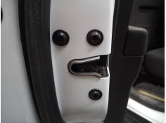 CERRADURA PUERTA TRASERA IZQUIERDA 