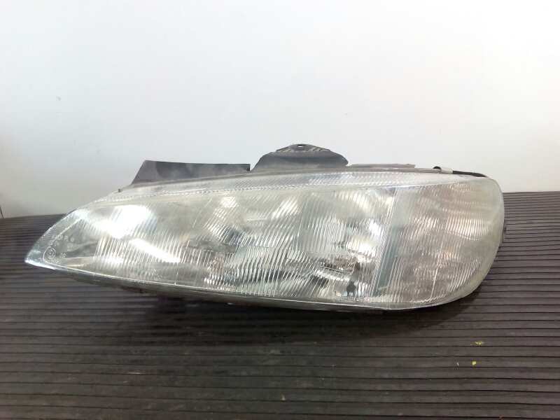 Recambio de faro izquierdo para peugeot 406 berlina (s1/s2) referencia OEM IAM   E1-A4-52-1