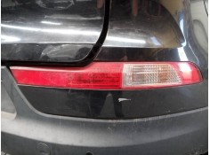 PILOTO TRASERO DERECHO DE PARAGOLPES 