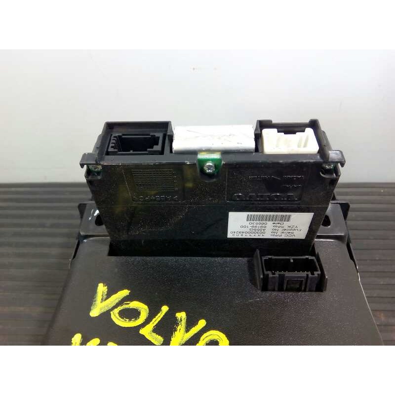 Recambio de mando climatizador para volvo v50 familiar referencia OEM IAM 30737809  E3-B5-42-4