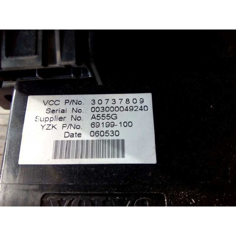 Recambio de mando climatizador para volvo v50 familiar referencia OEM IAM 30737809  E3-B5-42-4