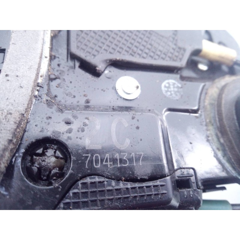 Recambio de cerradura puerta trasera izquierda para toyota rav 4 (a3) luna referencia OEM IAM 7041317  E2-B4-44-2