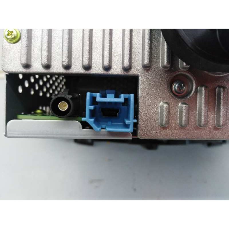 Recambio de sistema audio / radio cd para opel crossland x opel 2020 referencia OEM IAM MCK679007201  E3-A5-27-4