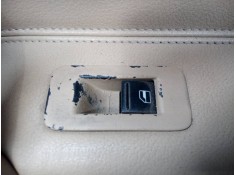 MANDO ELEVALUNAS DELANTERO DERECHO 