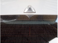 LUZ CENTRAL DE FRENO 