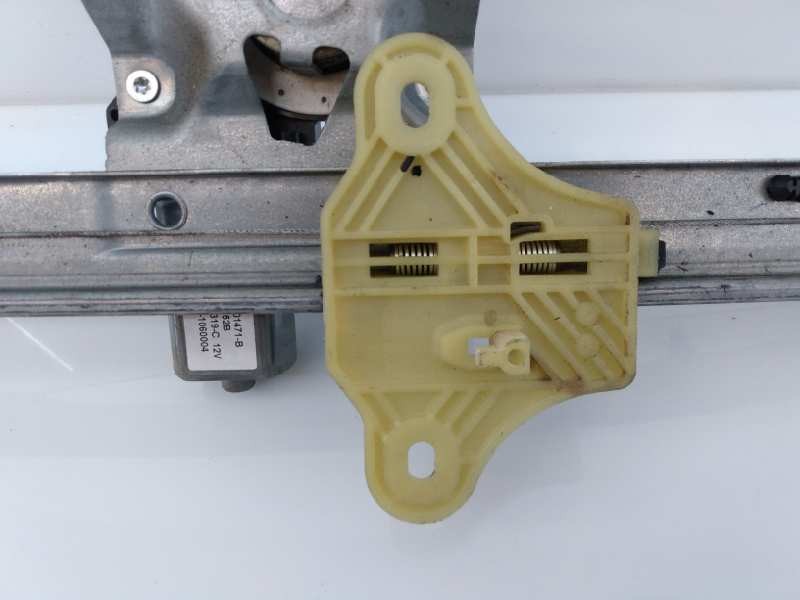 Recambio de elevalunas delantero derecho para renault clio iv expression referencia OEM IAM 128001471B 3R1052B E1-A1-8-2