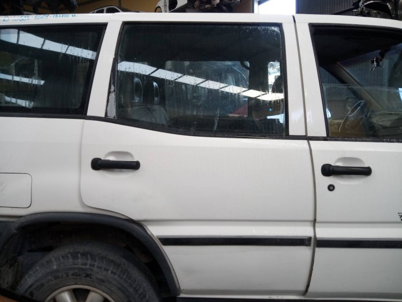 Recambio de puerta trasera derecha para ford maverick (ml) referencia OEM IAM   