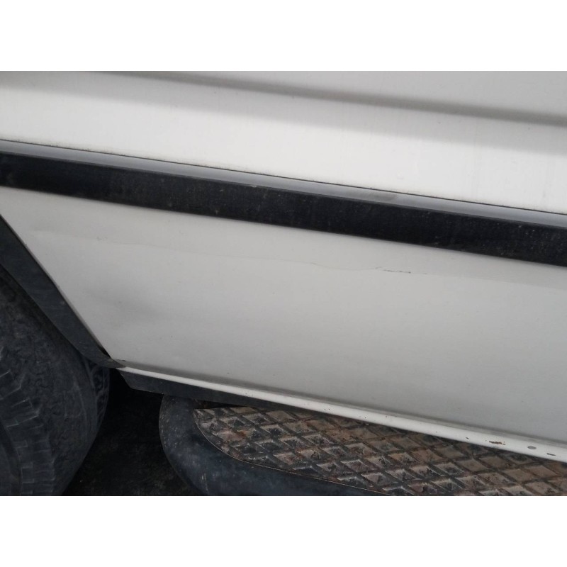 Recambio de puerta trasera derecha para ford maverick (ml) referencia OEM IAM   