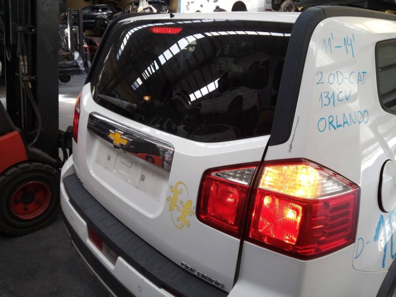 Recambio de porton trasero para chevrolet orlando lt+ referencia OEM IAM   