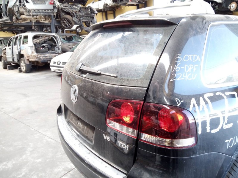 Recambio de porton trasero para volkswagen touareg (7l6) tdi v6 +motion referencia OEM IAM   