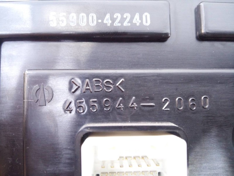 Recambio de mando climatizador para toyota rav 4 (a3) luna referencia OEM IAM 5590042240 4559442060 E3-B2-26-3