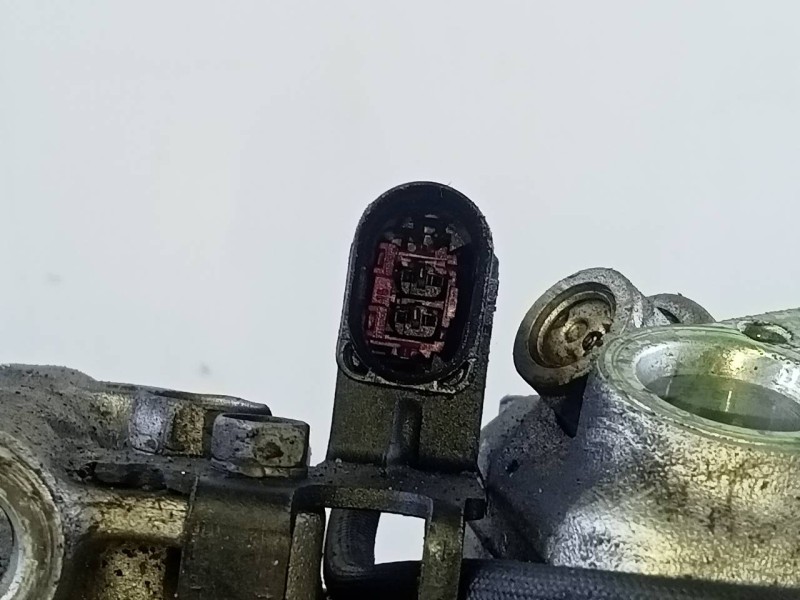 Recambio de compresor aire acondicionado para audi a5 cabriolet (8f7) 2.7 tdi referencia OEM IAM   P3-B2-17-3