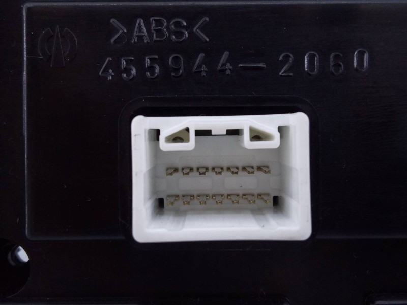 Recambio de mando climatizador para toyota rav 4 (a3) luna referencia OEM IAM 5590042240 4559442060 E3-B2-26-3