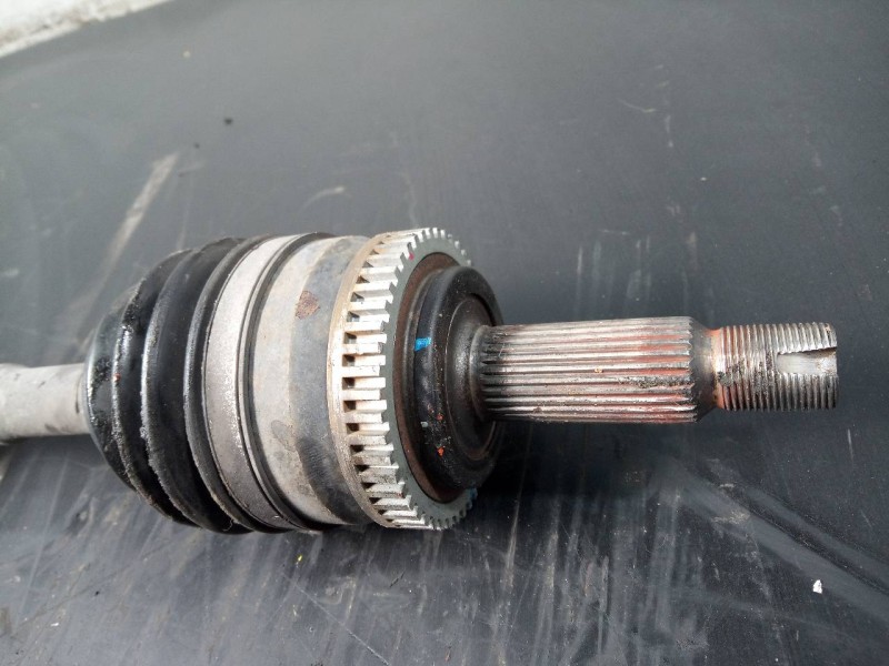 Recambio de transmision delantera derecha para hyundai i40 style blue referencia OEM IAM 495013Z450  P1-B6-38