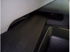 CINTURON SEGURIDAD TRASERO DERECHO 