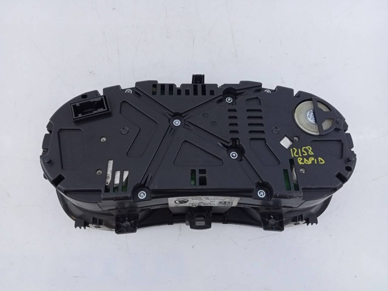 Recambio de cuadro instrumentos para skoda rapid active referencia OEM IAM 5JA920744  E2-A1-44-3